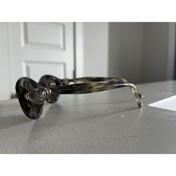 Brighton Queen Of Hearts Tortoise Oval Frame Sunglasses WITH METAL CASE - Picture 4 of 13